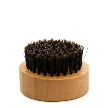 Noberu Beard Brush made of bamboo and natural bristles.