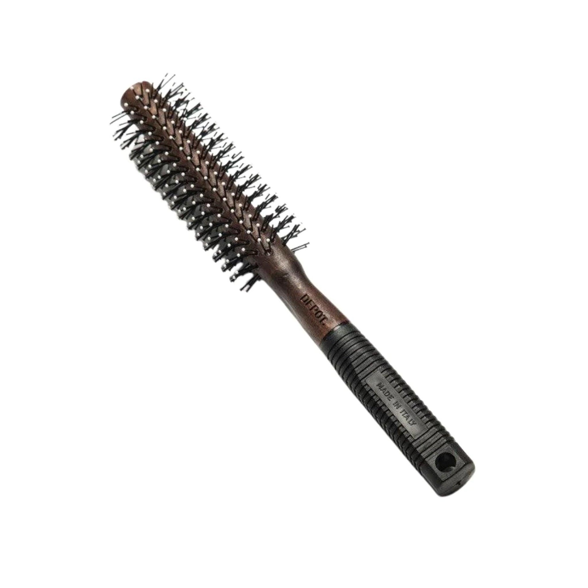 Depot No. 724 Wooden Round Brush